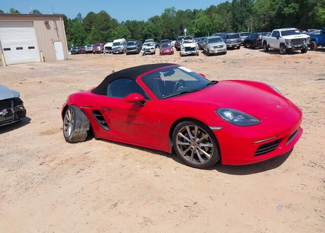 2019 PORSCHE 718