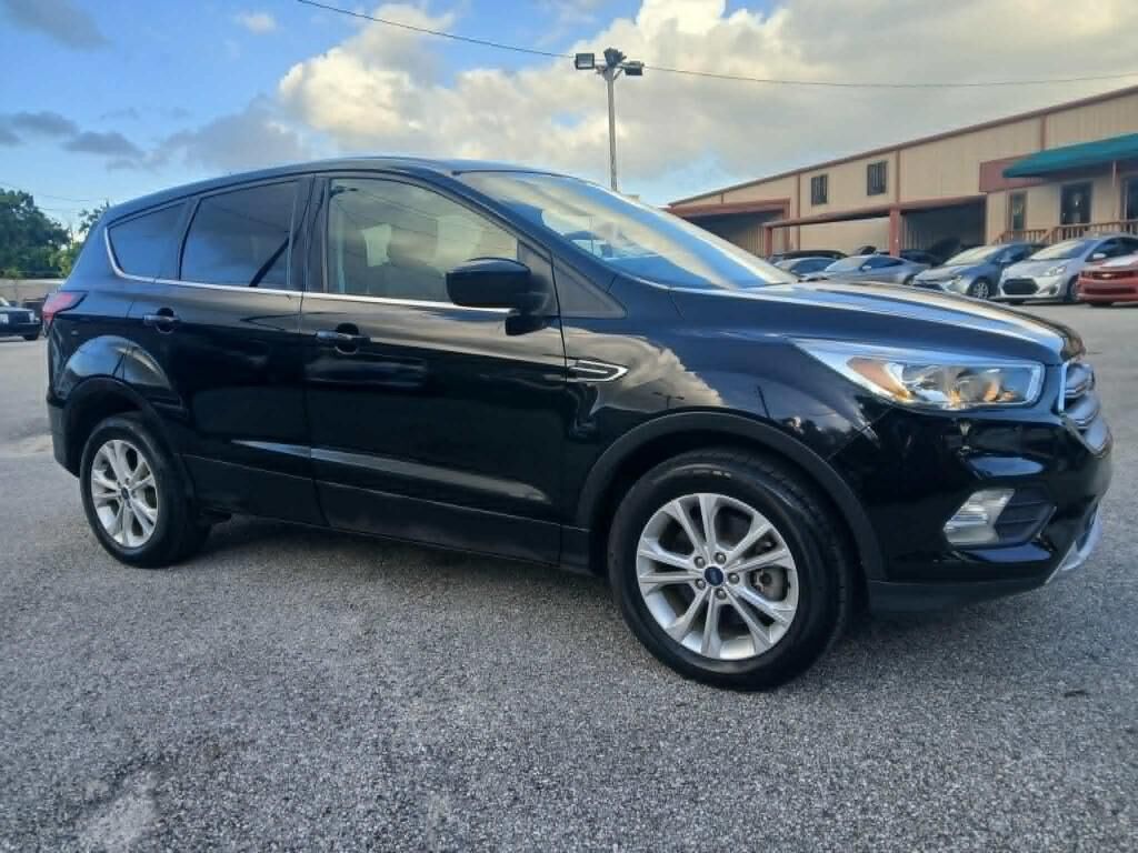 2019 FORD Escape