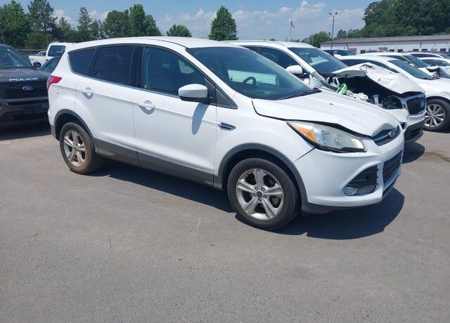 2016 FORD Escape