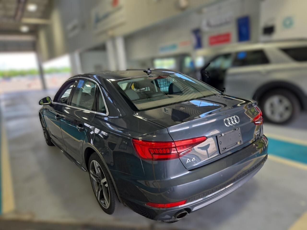 2017 Audi A4