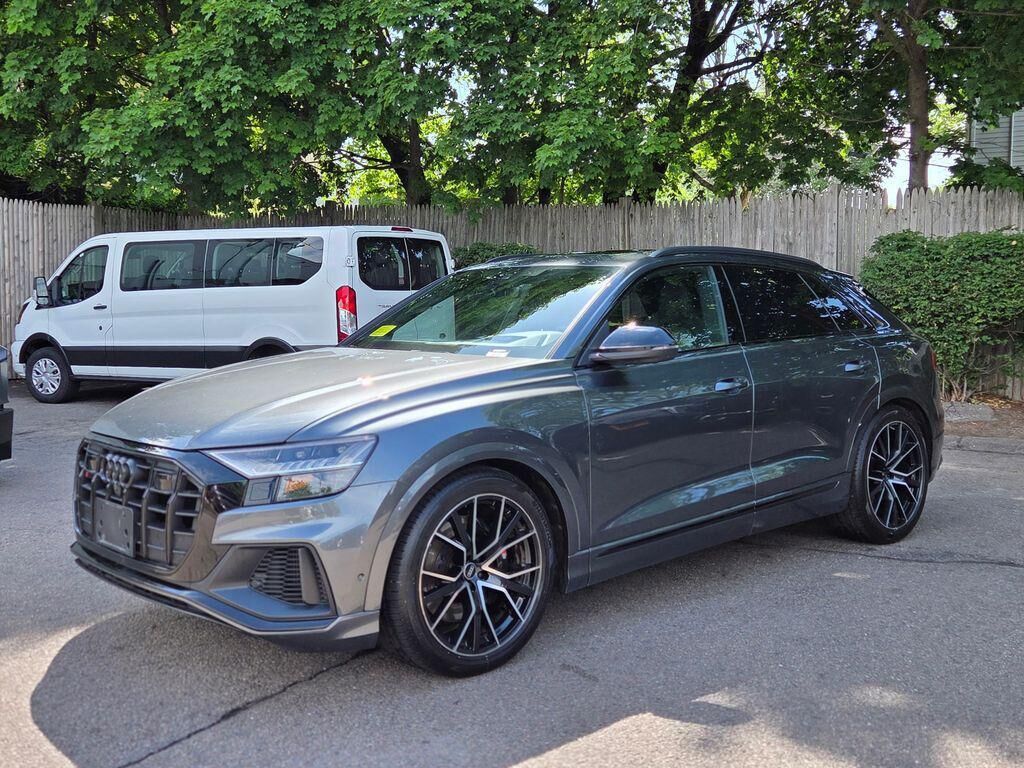 2022 Audi SQ8