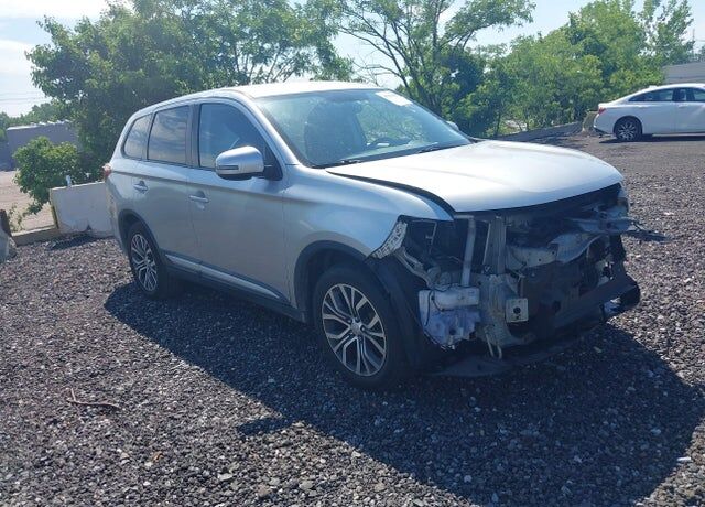 2018 MITSUBISHI Outlander