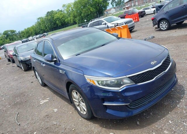 2017 KIA Optima
