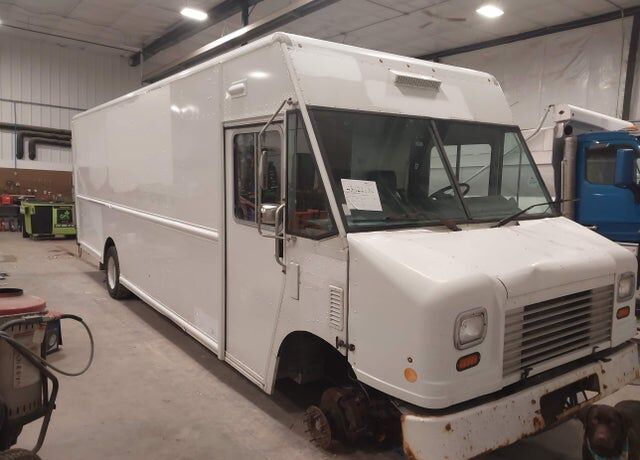 2015 FORD Commercial Chassis