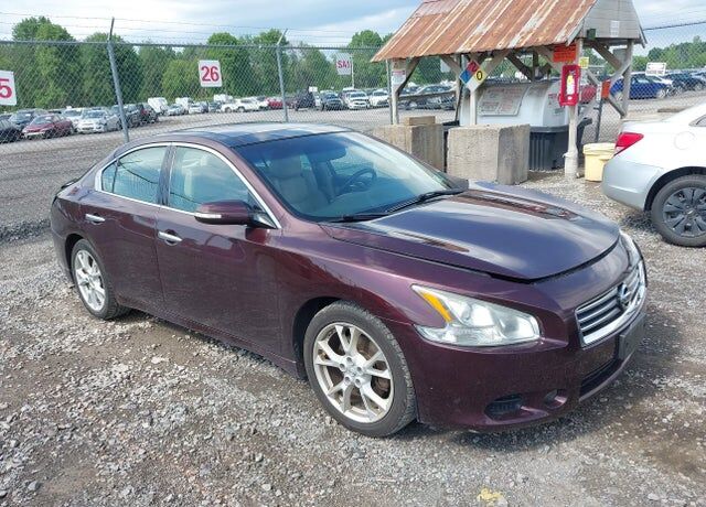 2014 NISSAN Maxima