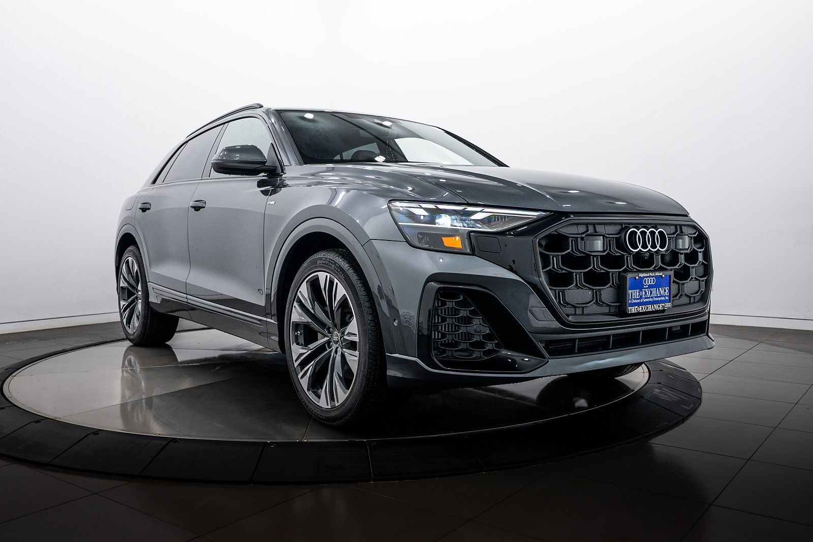 2026 Audi Q8