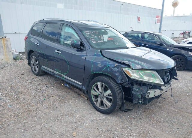 2013 NISSAN Pathfinder