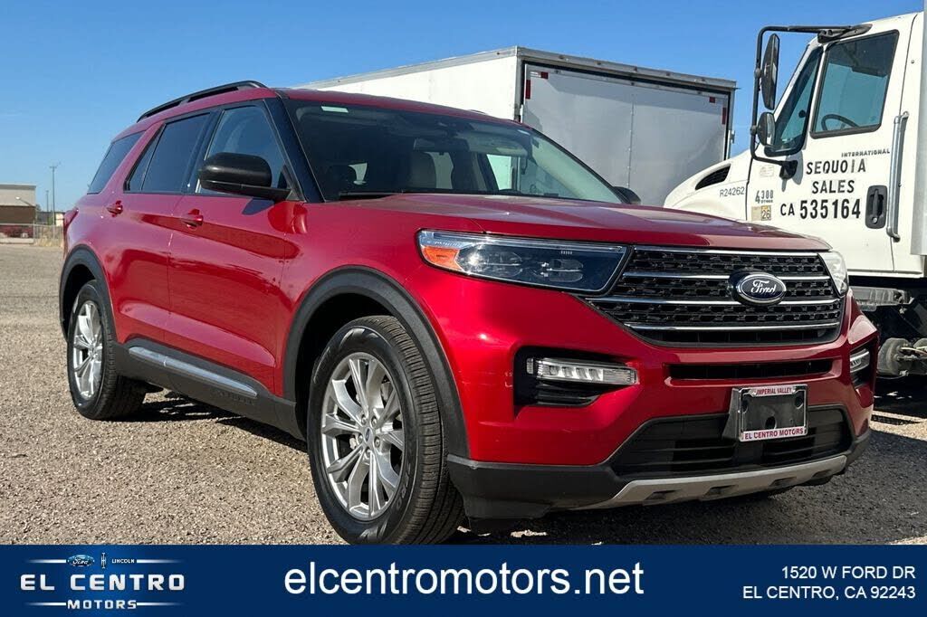 2021 FORD Explorer