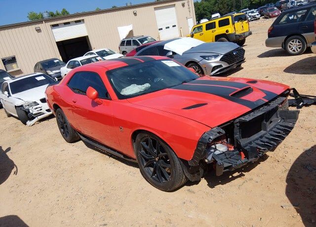 2019 DODGE Challenger