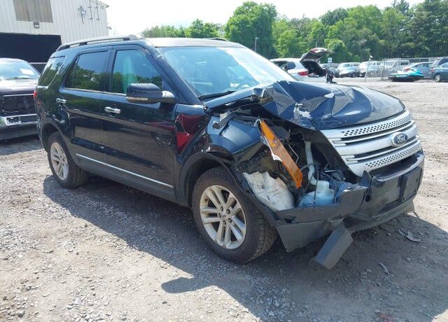 2013 FORD Explorer