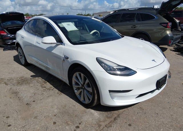 2019 TESLA Model 3