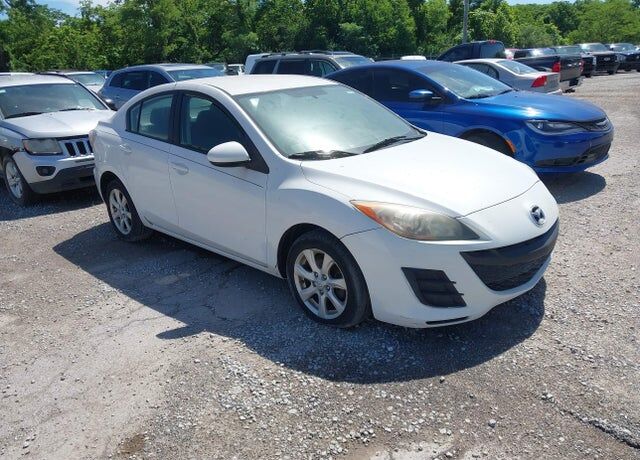2010 MAZDA Mazda3
