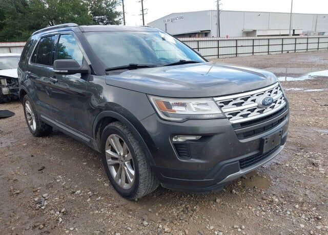 2019 FORD Explorer