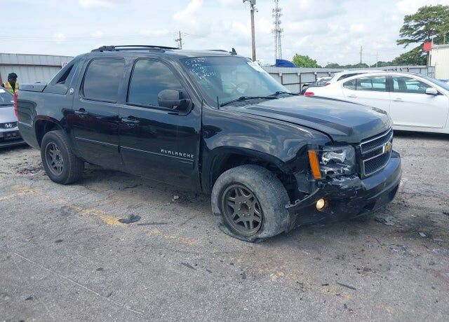 2013 CHEVROLET Avalanche