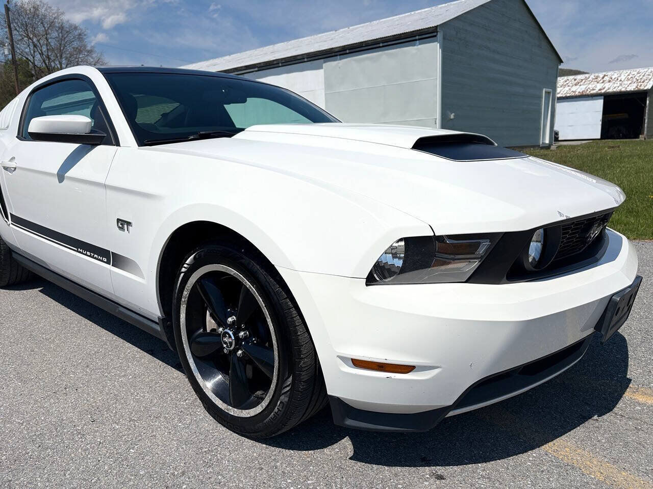 2010 FORD Mustang