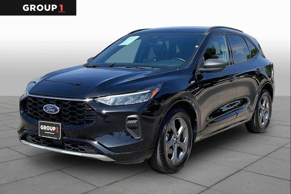 2024 FORD Escape