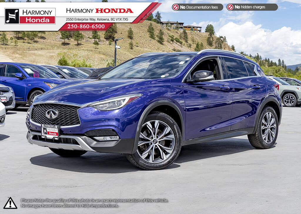 Infiniti QX30