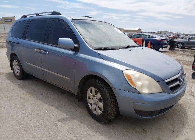 2008 HYUNDAI Entourage