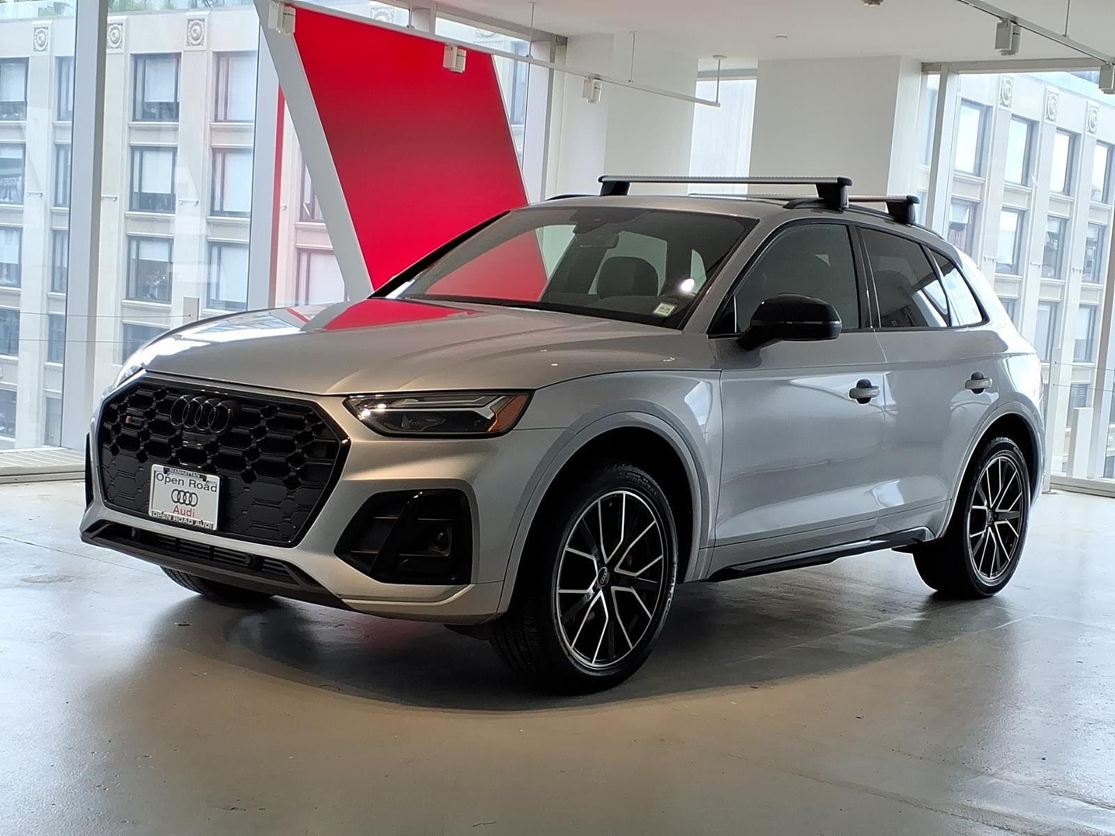 2023 AUDI SQ5