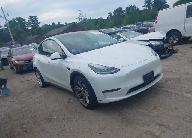 2020 TESLA Model Y