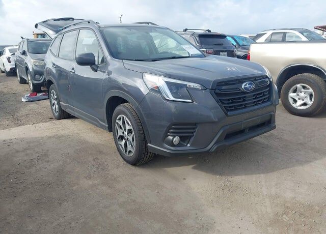 2023 SUBARU Forester