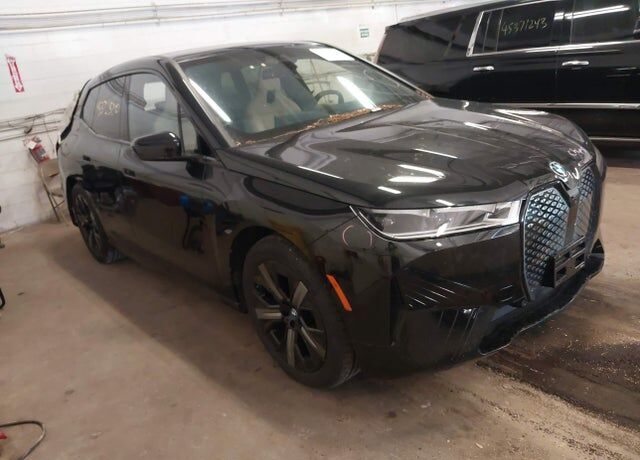 2022 BMW ix