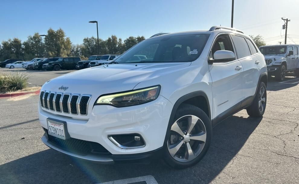 2019 JEEP Cherokee