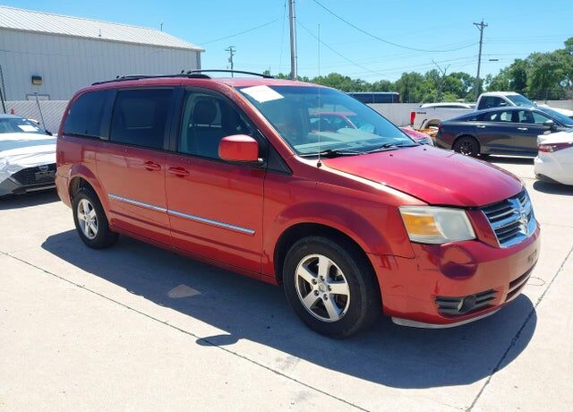 2008 DODGE Caravan