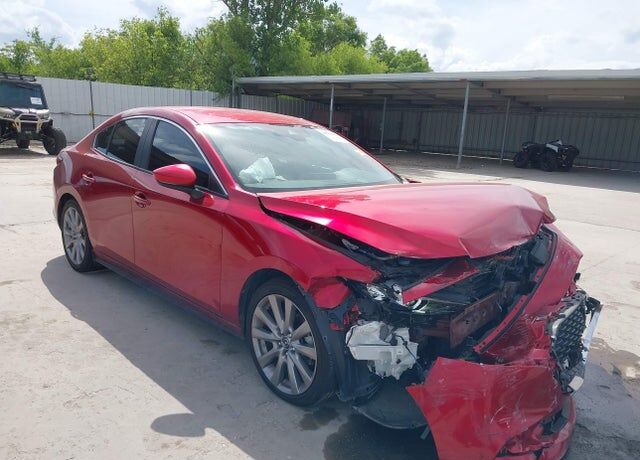 2021 MAZDA Mazda3
