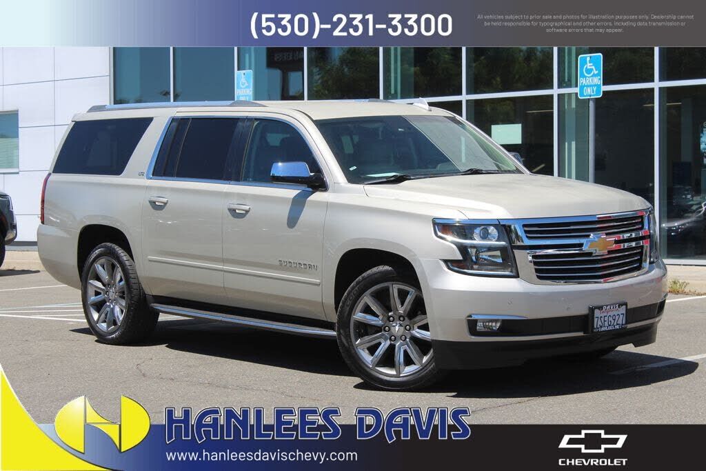 2016 CHEVROLET Suburban