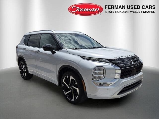 2024 MITSUBISHI Outlander