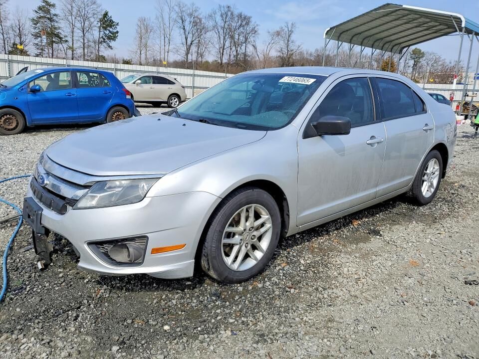2012 FORD Fusion