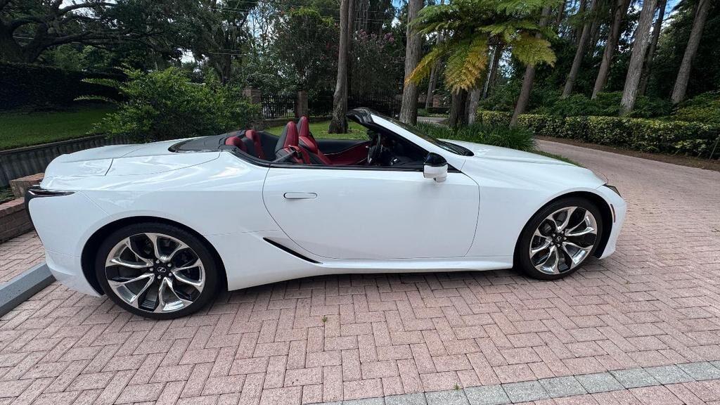 2022 LEXUS LC