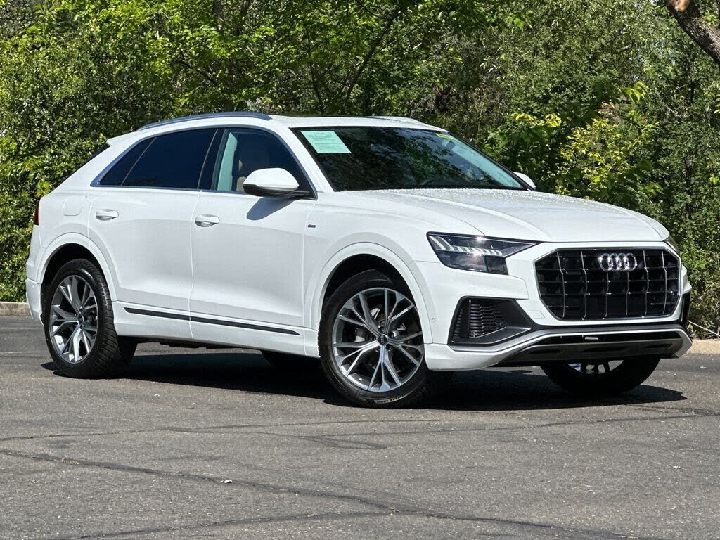 2023 Audi Q8