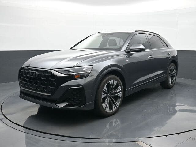 2025 AUDI Q8