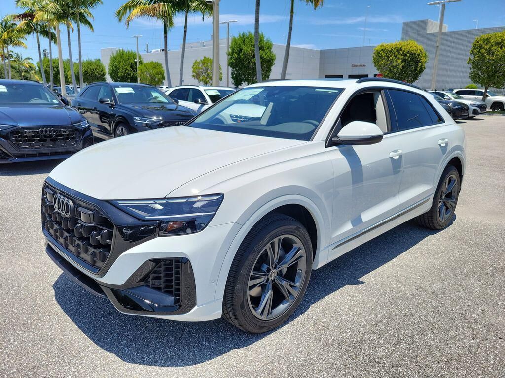 2026 Audi Q8