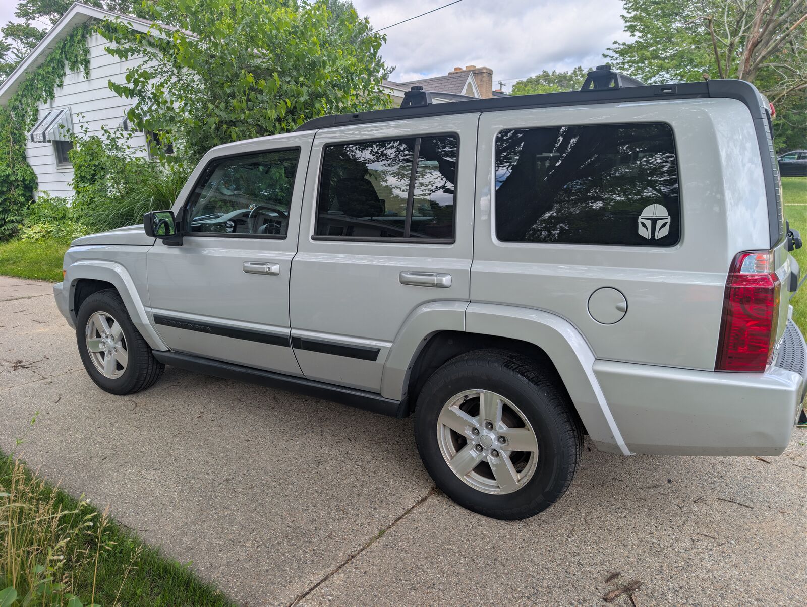2007 JEEP Commander