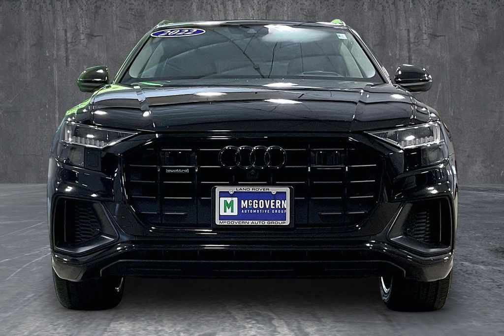 2022 Audi Q8