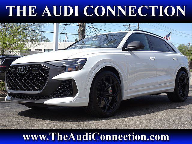 2026 AUDI RS Q8