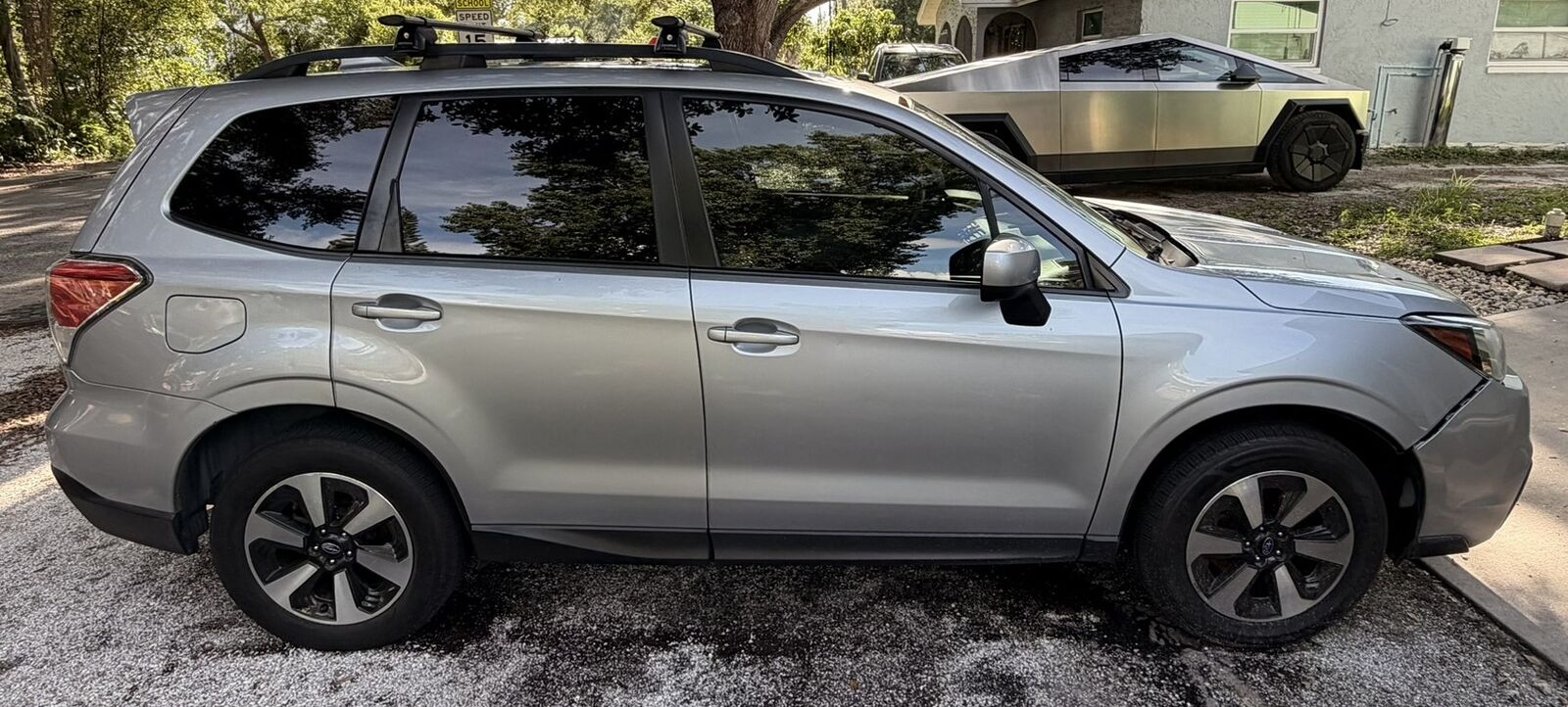 2017 SUBARU Forester