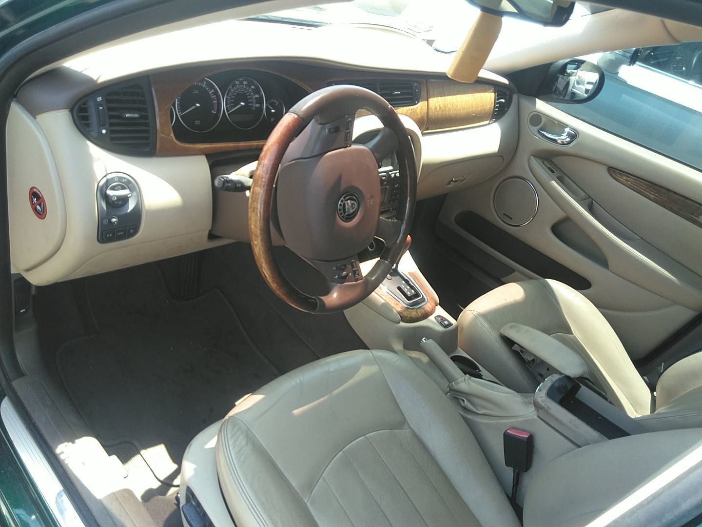 Jaguar X-Type