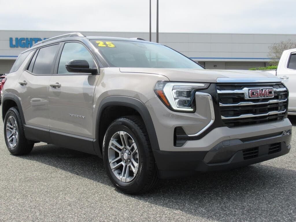 2025 GMC Terrain
