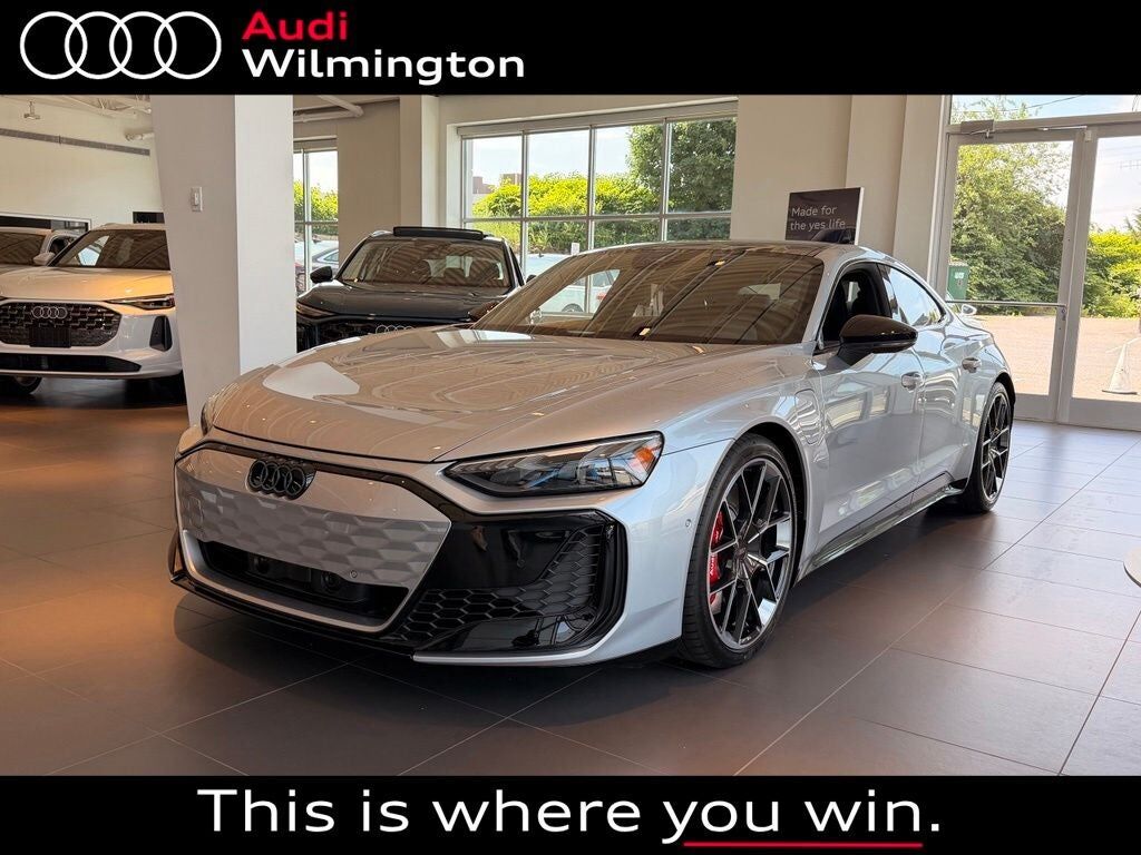 2026 AUDI RS e-tron GT