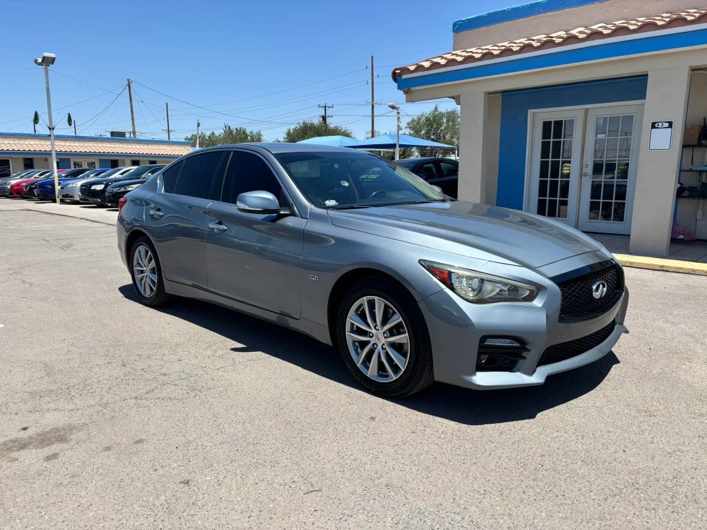 2016 INFINITI Q50