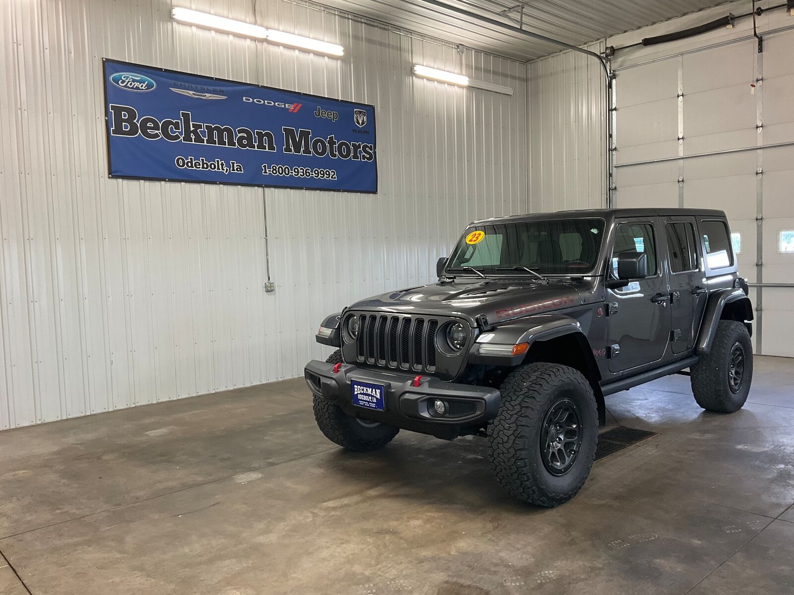 2023 JEEP Wrangler