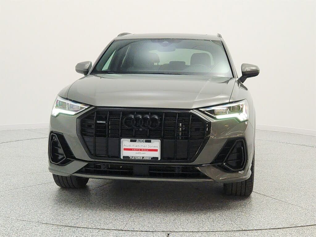 2022 Audi Q3