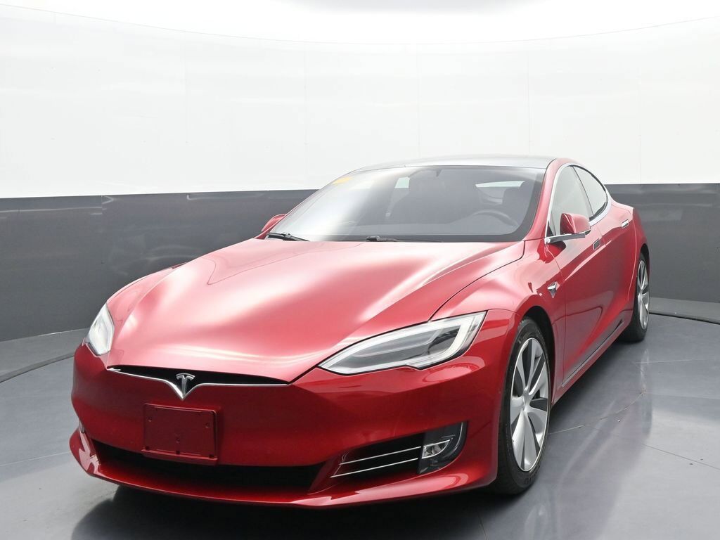 2021 TESLA Model S