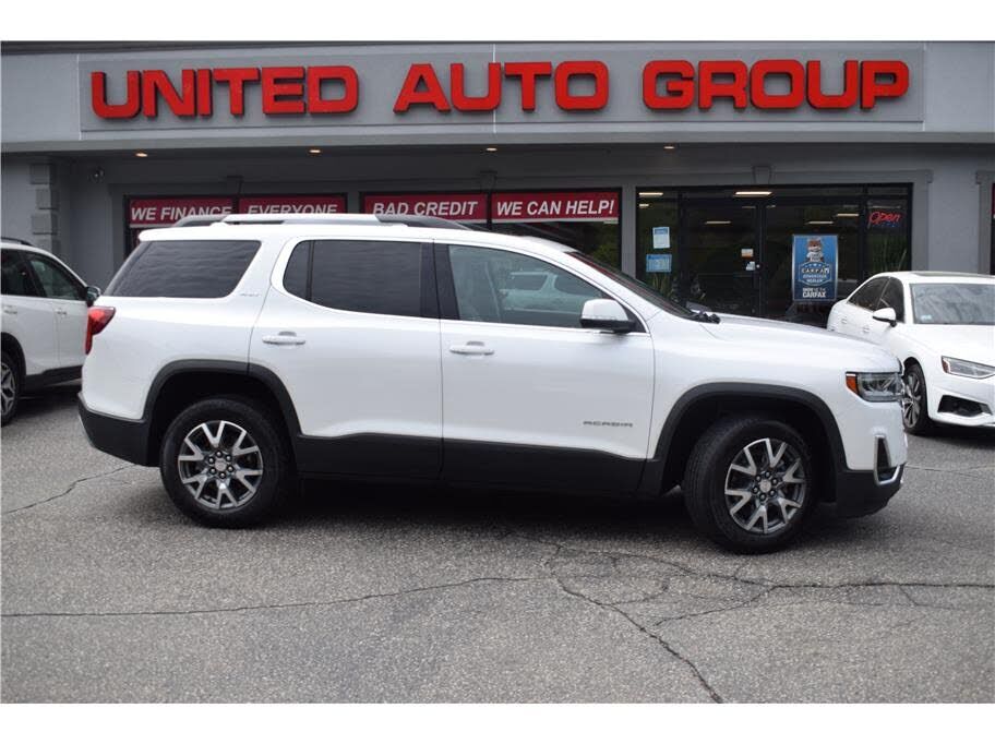 2023 GMC Acadia