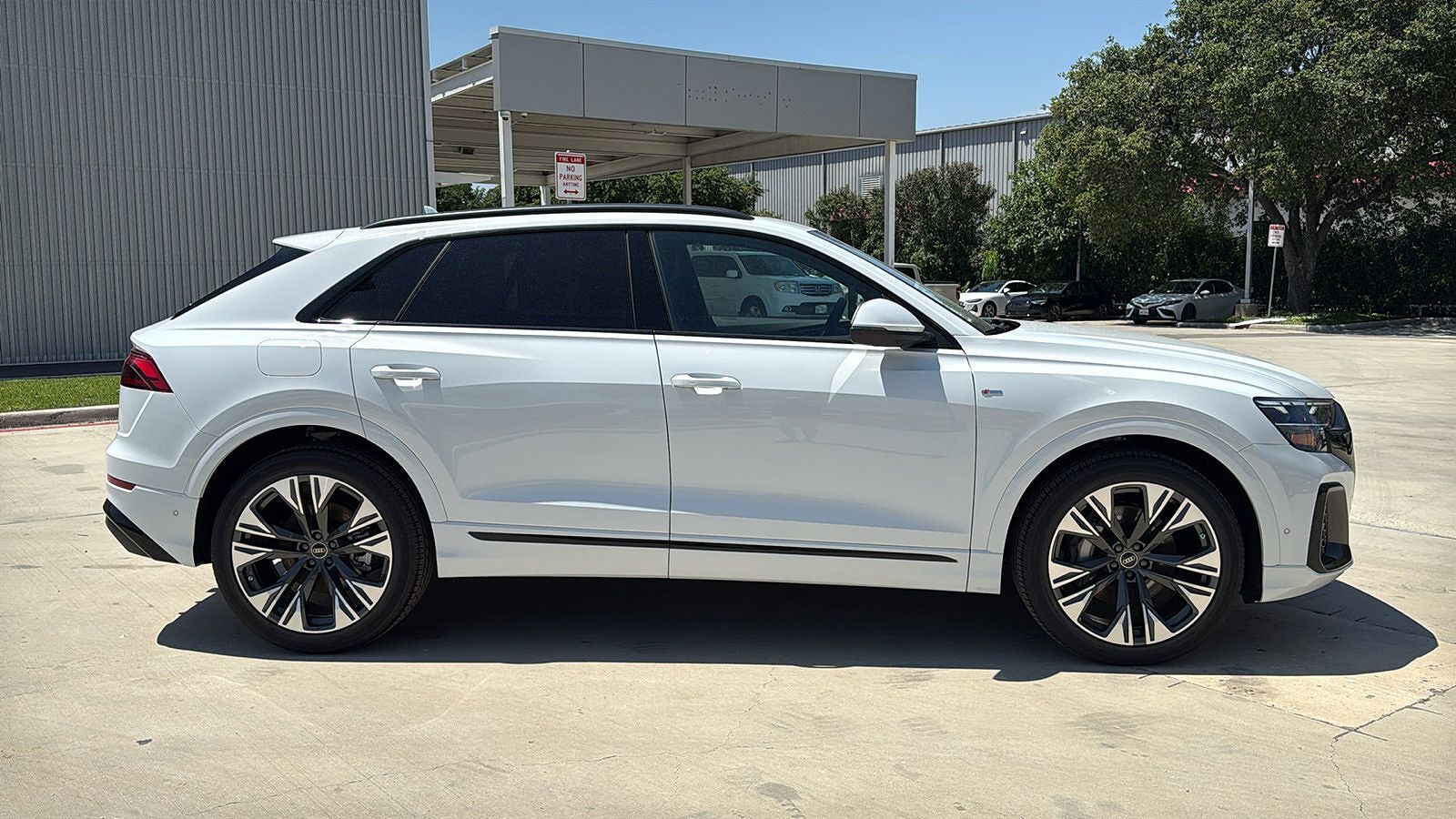 2026 Audi Q8