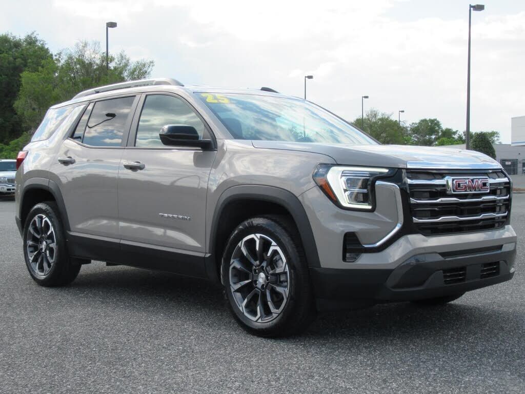2025 GMC Terrain